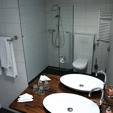 Am Schloss Hotel 3*